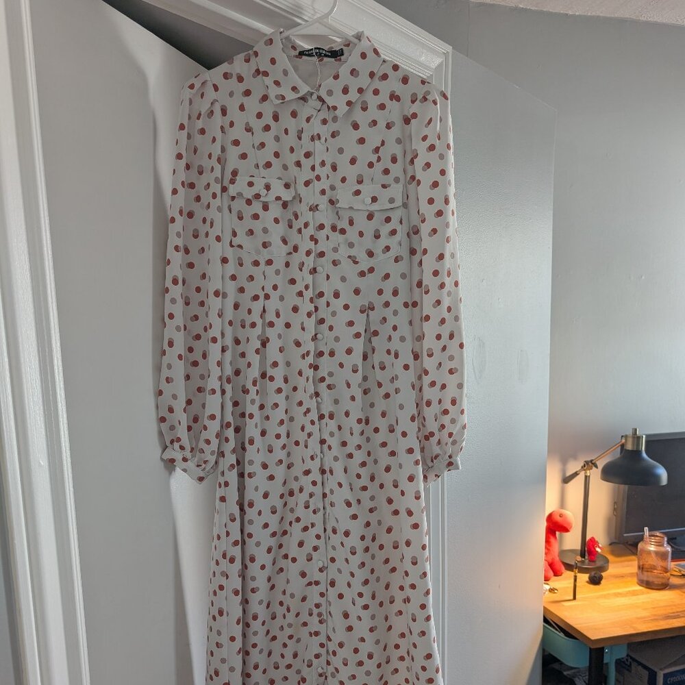 Long sleeve button up fashion union maxi dress, white with polka dots